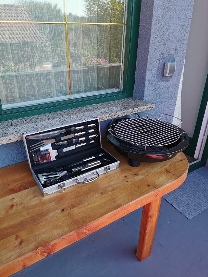 Apartman I Soba Hadela Sveti Martin Na Muri Exterior photo